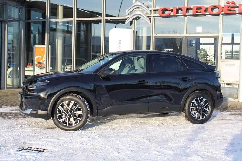 Neu Citroën C4 131 PS (96 kW) 2026 Perla neraschwarz lack Limousine