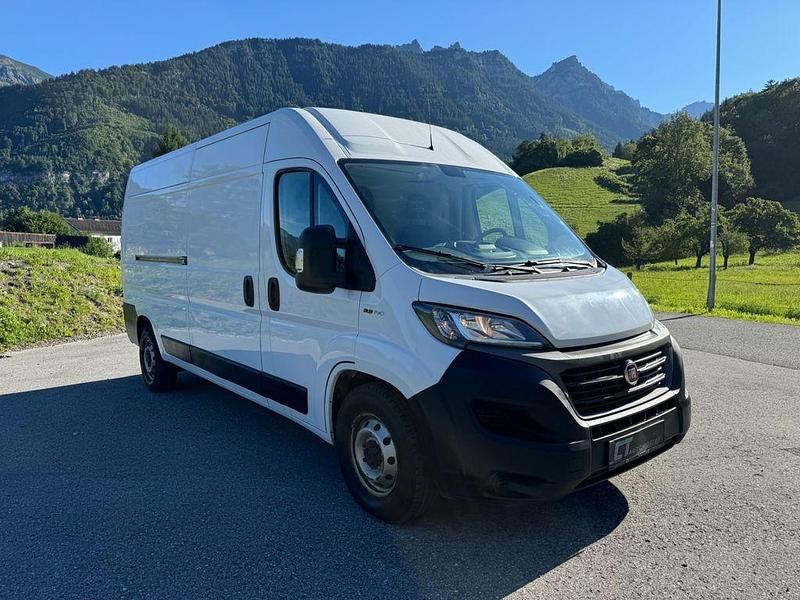 Weiß Gebraucht 2020 Fiat Ducato Van | 18.900 € (Fairer Preis) - Bild 1/4