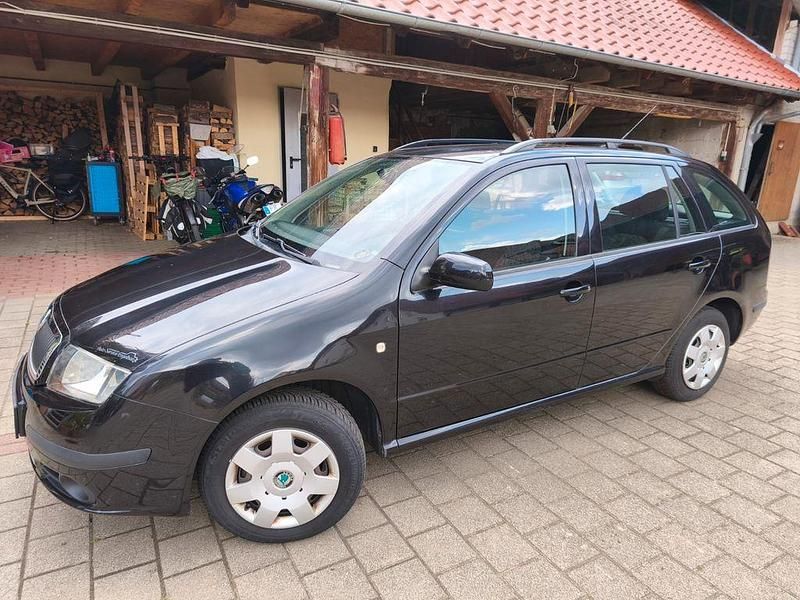 Schwarz Gebraucht 2007 Skoda Fabia Classic Kombi | 3.150 € (Etwas zu teuer) - Bild 1/4