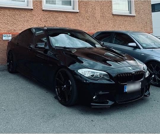 Schwarz Gebraucht 2012 BMW 525 M Performance Limousine | 11.500 € (Fairer Preis) - Bild 1/4