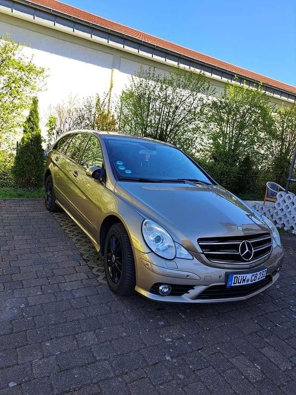 Gebraucht Mercedes R320 224 PS (164 kW) 2009 Van / Kleinbus