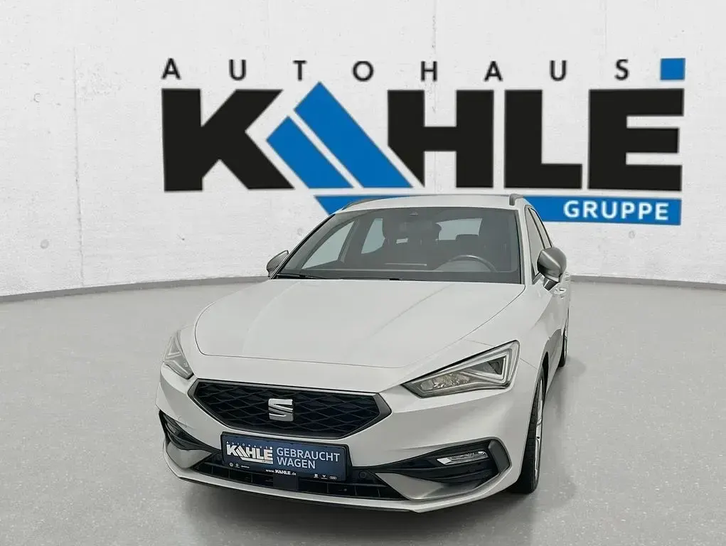 Gebraucht Seat Leon FR 150 PS (110 kW) 2022 Weiß Limousine