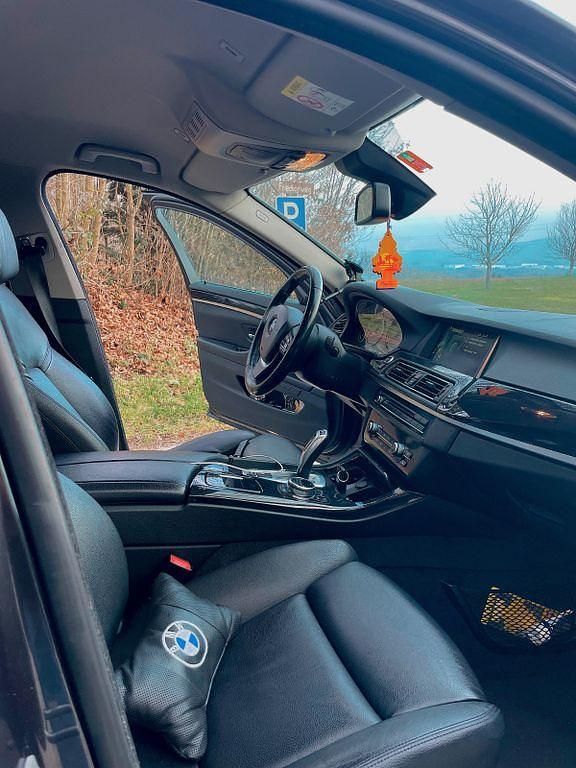 Gebraucht BMW 520 Luxury Line 184 PS (135 kW) 2014 Grau Kombi