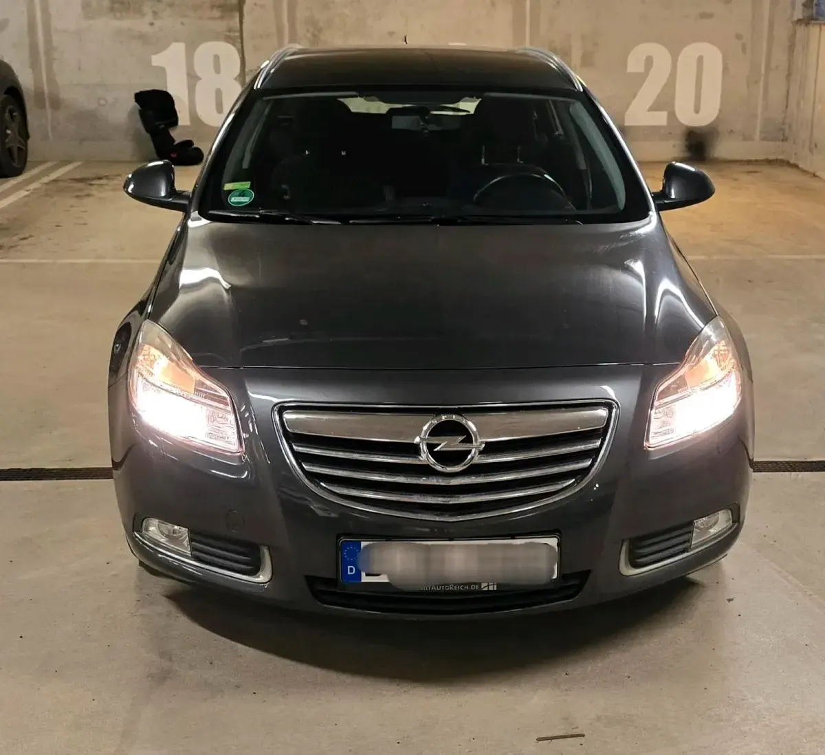 Gebraucht Opel Insignia 110 PS (80 kW) 2010 Braun Kombi