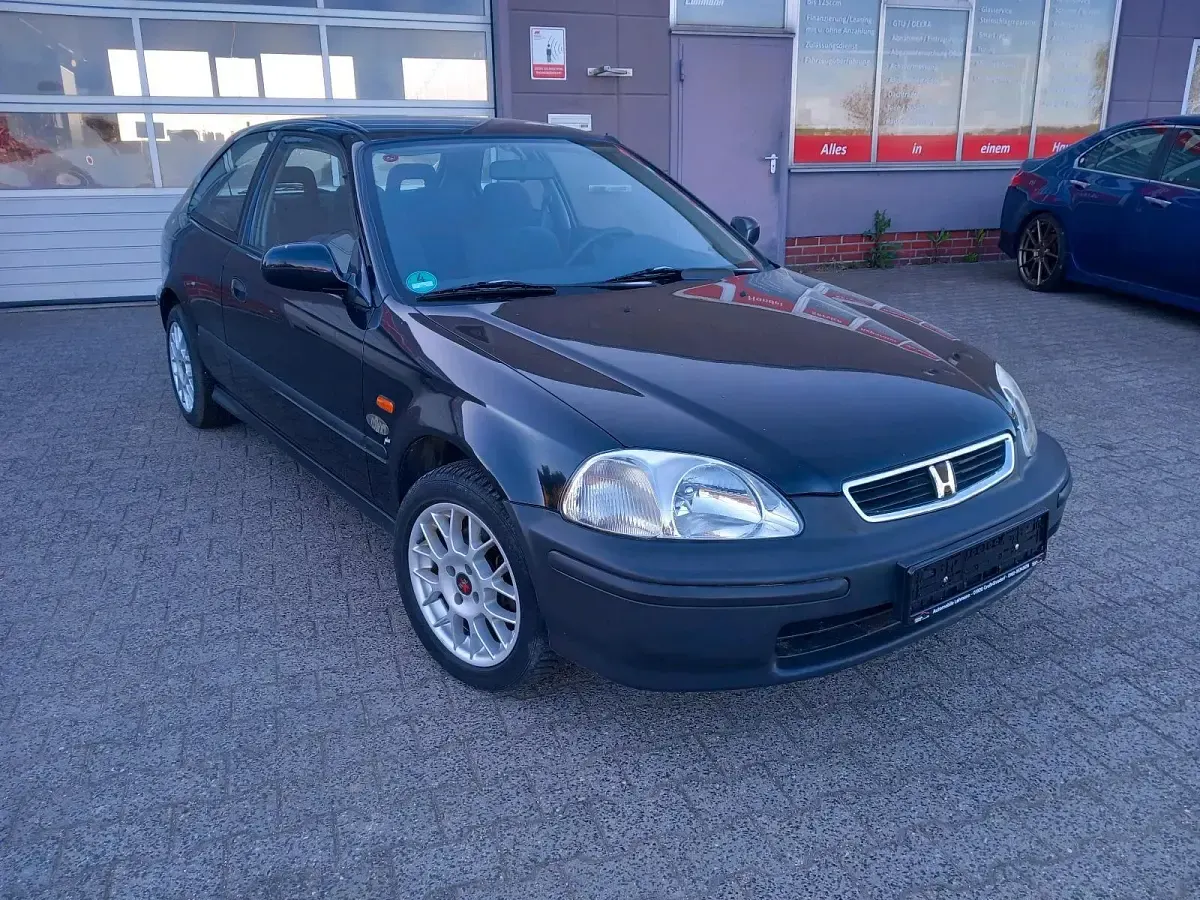 Gebraucht Honda Civic LS 75 PS (55 kW) 1998 Schwarz Kleinwagen