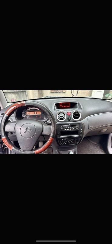 Gebraucht Citroën C3 Advance 80 PS (58 kW) 2009 Schwarz Kleinwagen