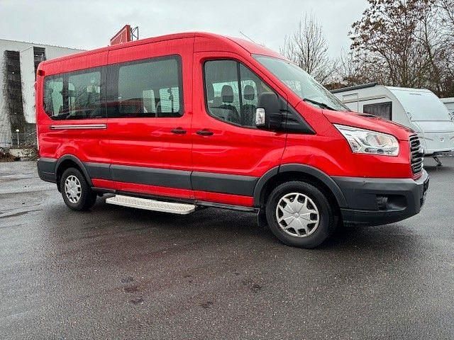 Gebraucht Ford Transit Trend 105 PS (77 kW) 2018 Rot Kombi