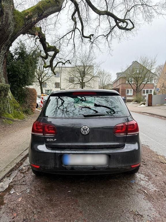 Gebraucht VW Golf VI Team 80 PS (58 kW) 2010 Schwarz Kleinwagen