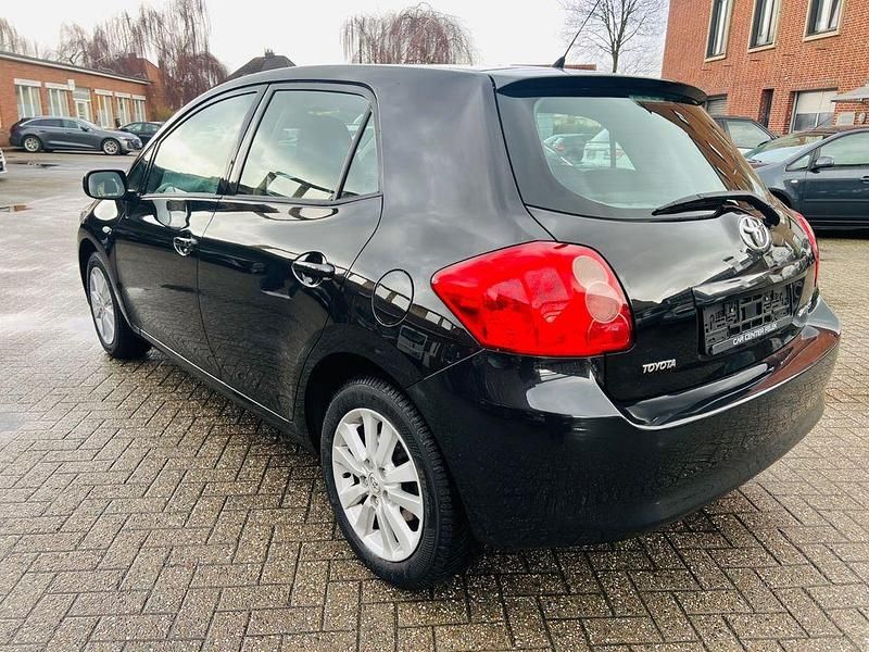 Gebraucht Toyota Auris Executive 124 PS (91 kW) 2008 Schwarz Kleinwagen