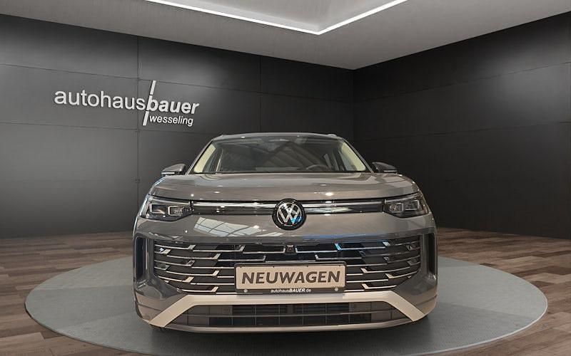 Neu VW Tayron Elegance 204 PS (150 kW) 2025 Delfingrau SUV