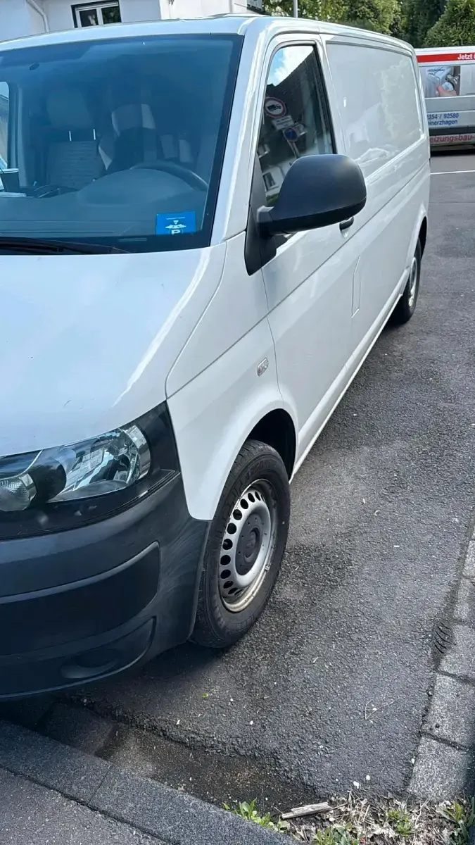Occasion VW Multivan 101 ch (74 kW) 2013 Blanc Monospace