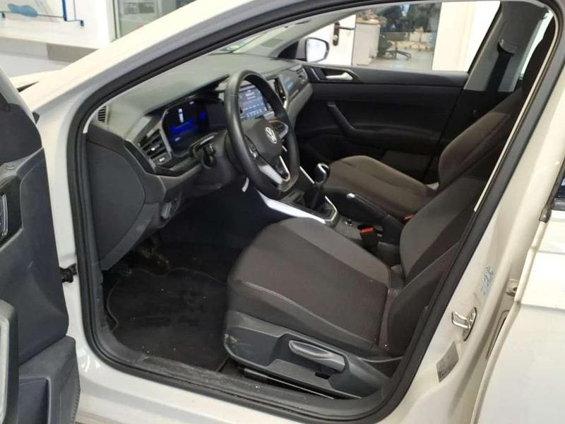 Gebraucht VW Polo Life 80 PS (58 kW) 2024 Ascotgrau Kleinwagen