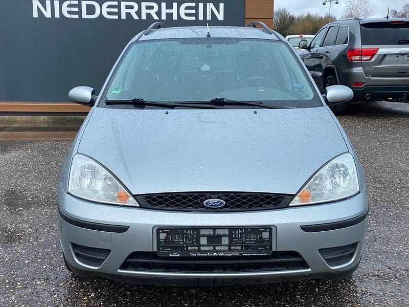 Gebraucht Ford Focus Viva 85 PS (62 kW) 2004 Grau Kombi