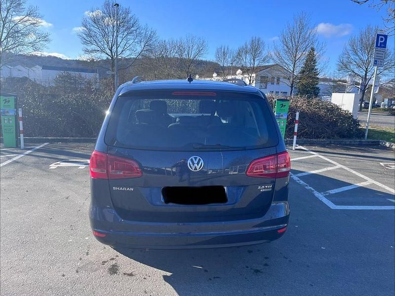 Gebraucht VW Sharan 140 PS (102 kW) 2012 Blau Van / Kleinbus