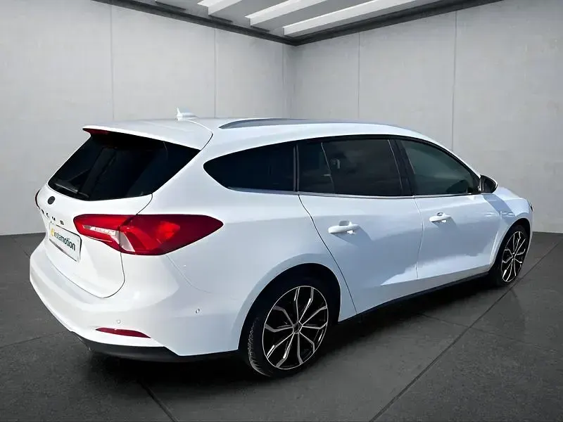 Gebraucht Ford Focus 125 PS (91 kW) 2020 Weiß Kombi
