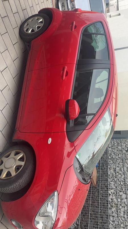 Gebraucht Opel Agila 86 PS (63 kW) 2010 Rot Kleinwagen