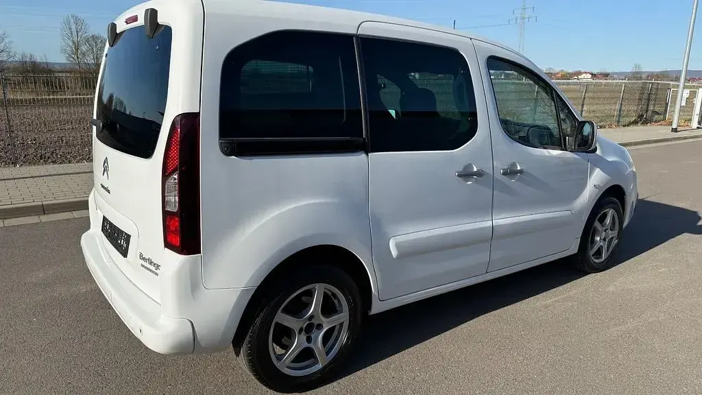 Gebraucht Citroën Berlingo 120 PS (88 kW) 2016 Weiß Van / Kleinbus