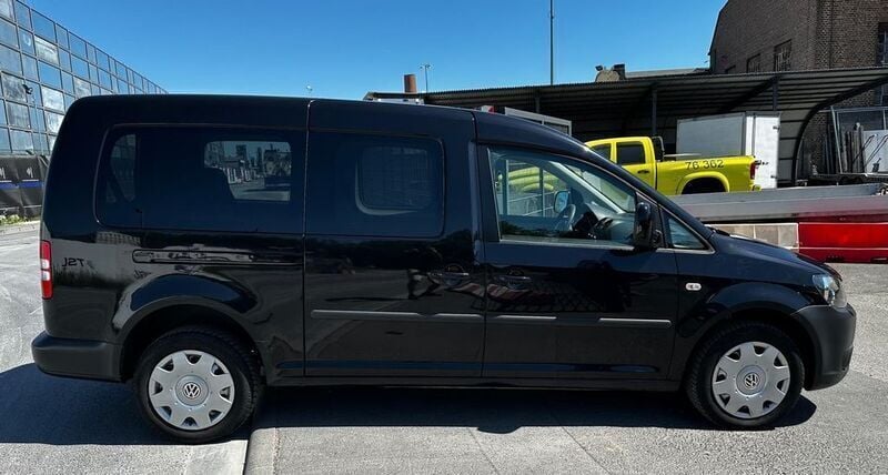 Schwarz Gebraucht 2012 VW Caddy Maxi Van / Kleinbus | 9.990 € (Guter Preis) - Bild 1/4