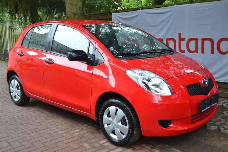 Super red 5 Gebraucht 2008 Toyota Yaris Basis Kleinwagen | 3.950 € (Fairer Preis) - Bild 1/4