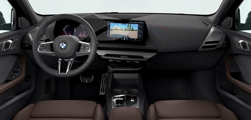 Gebraucht BMW 120 Shadowline 163 PS (119 kW) 2025 Schwarz Kleinwagen