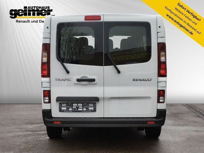 Gebraucht Renault Trafic Life 150 PS (110 kW) 2023 Gletscherweiss Van / Kleinbus