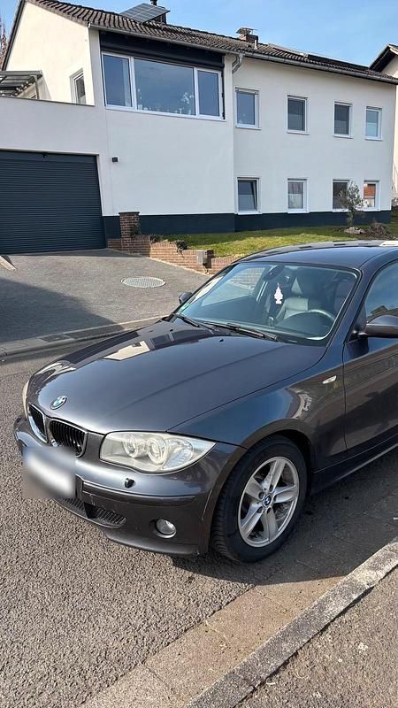 Gebraucht BMW 120 163 PS (119 kW) 2005 Grau Kleinwagen