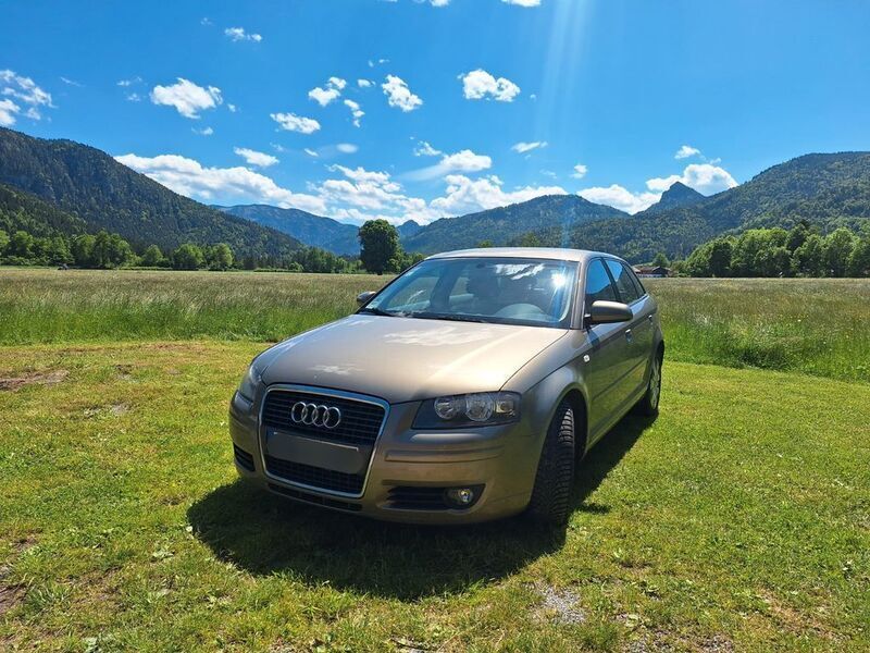 Gold Gebraucht 2005 Audi A3 Sportback Sport Limousine | 3.500 € (Guter Preis) - Bild 1/4
