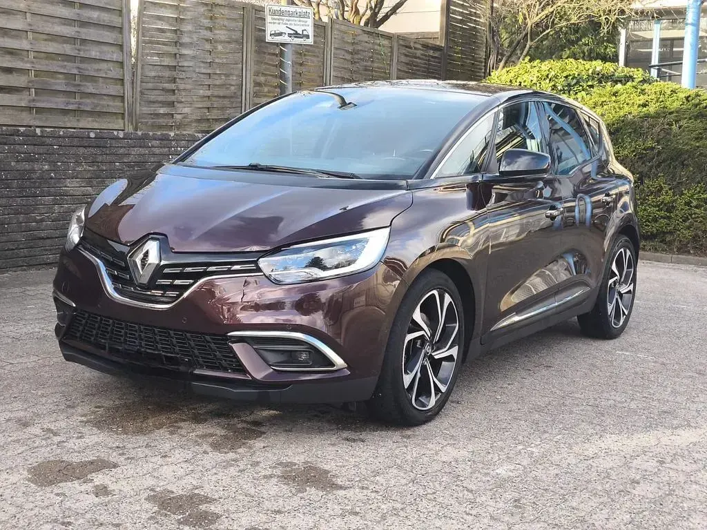 Gebraucht Renault Scénic IV Black Edition 140 PS (102 kW) 2022 Rot Van / Kleinbus