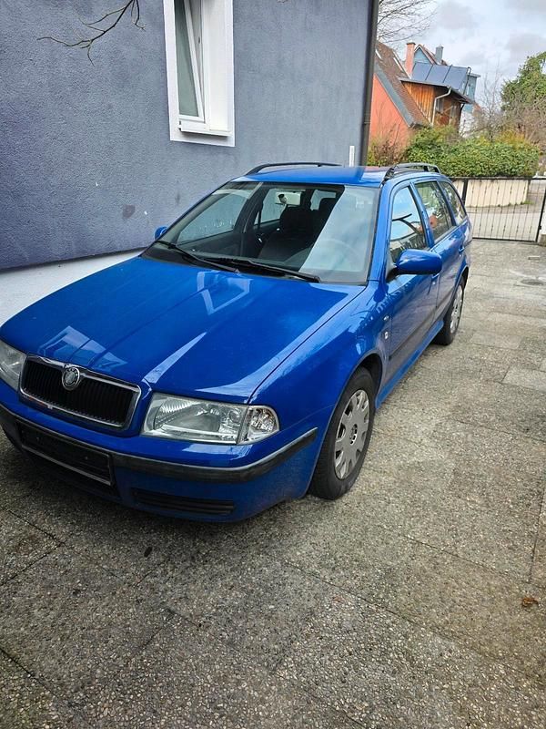 Gebraucht Skoda Octavia 2001 Blau Kombi