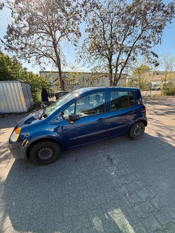 Usata Renault Modus 75 CV (55 kW) 2005 Blu Monovolume