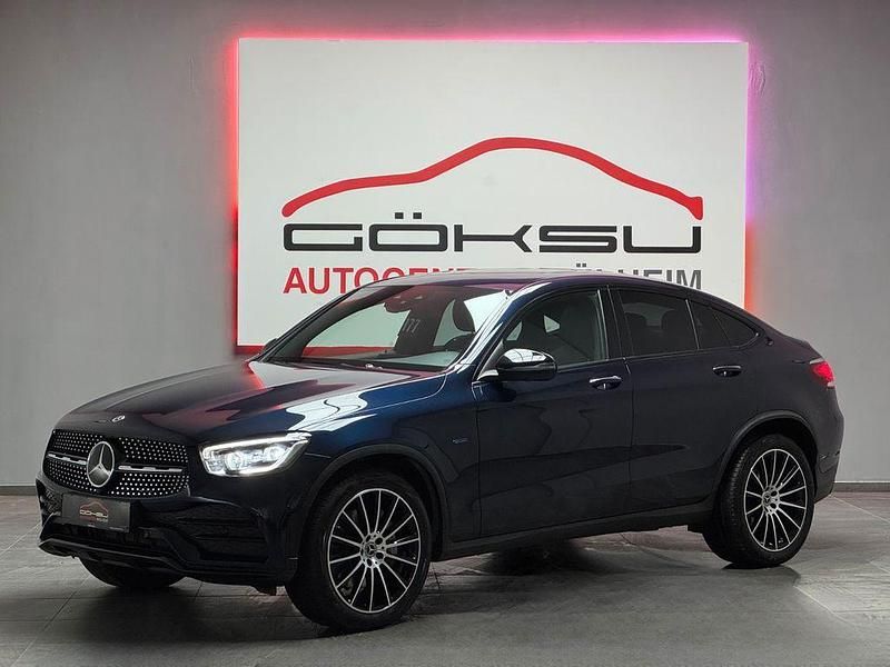 Blau Gebraucht 2020 Mercedes GLC300e AMG Coupé | 42.850 € (Etwas zu teuer) - Bild 1/4