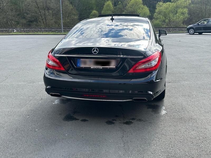 Schwarz Gebraucht 2013 Mercedes CLS500 Coupé | 21.500 € (Fairer Preis) - Bild 1/4