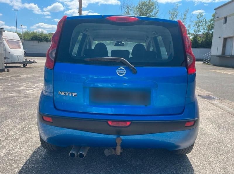 Second-hand Nissan Note Acenta 110 CP (80 kW) 2009 Albastru Hatchback