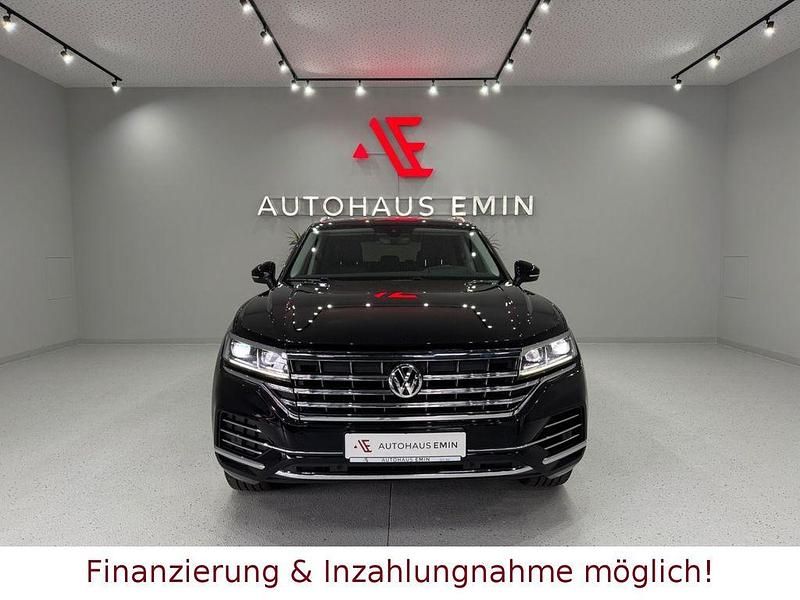 Gebraucht VW Touareg Elegance 286 PS (210 kW) 2018 Schwarz SUV