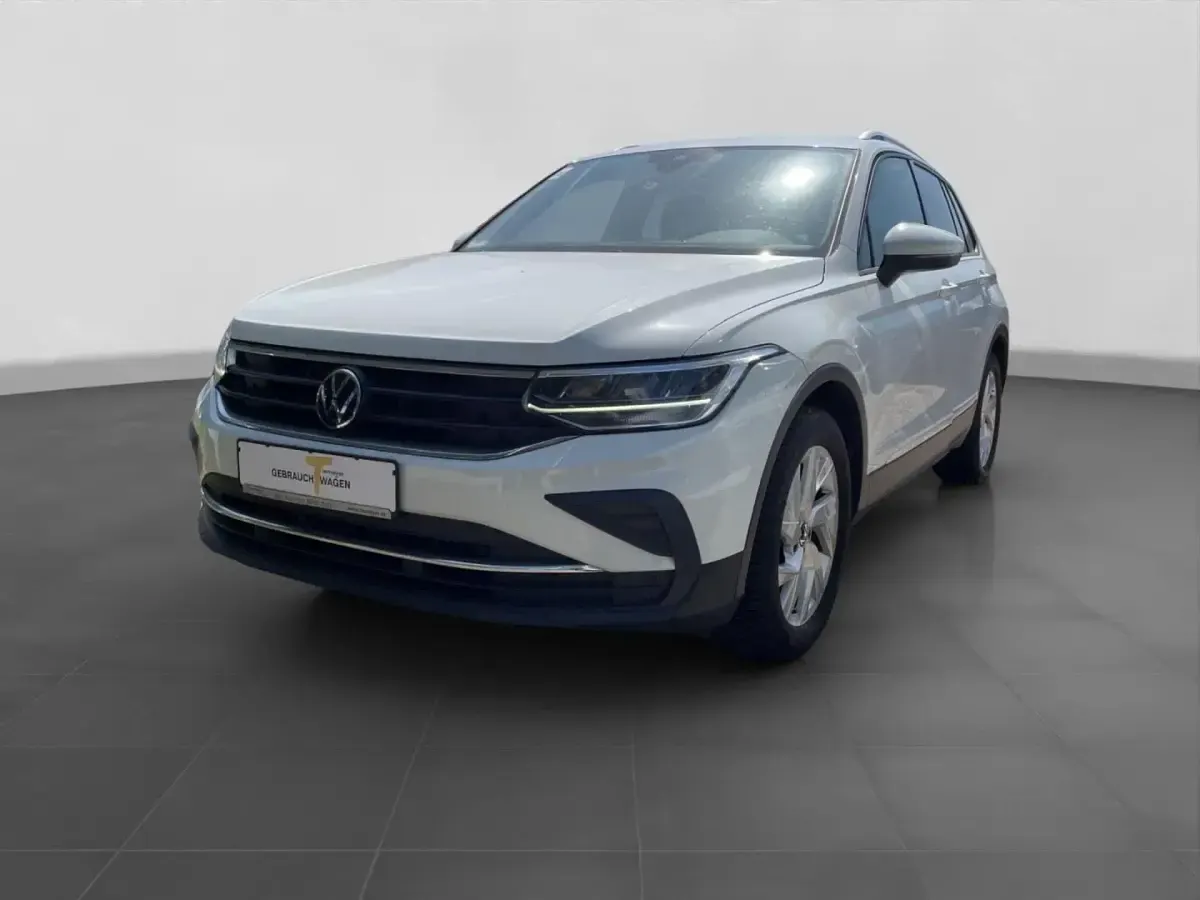 Gebraucht VW Tiguan Active 150 PS (110 kW) 2022 Weiß SUV