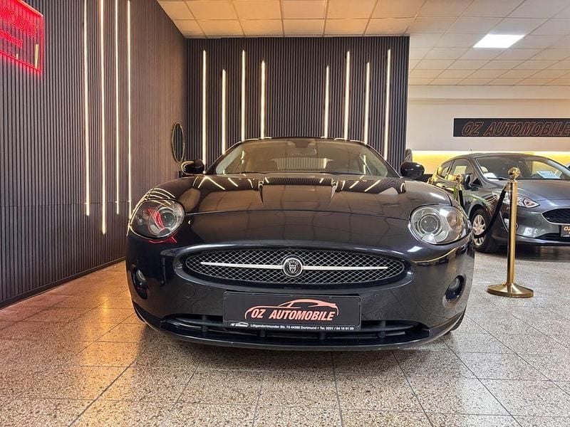 Gebraucht Jaguar XK 258 PS (189 kW) 2009 Schwarz Cabrio