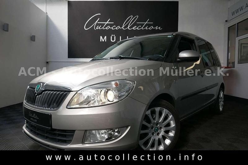 Cappuccinobeige metallic Gebraucht 2011 Skoda Roomster Kombi | 5.497 € (Guter Preis) - Bild 1/4
