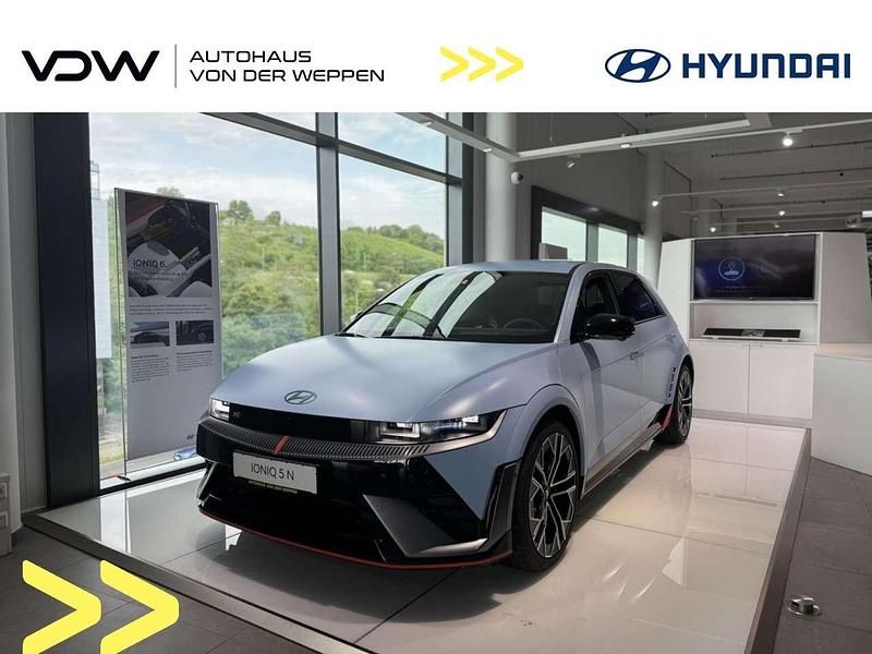 Blau Neu 2025 Hyundai Ioniq 6 Limousine | 65.990 € - Bild 1/4