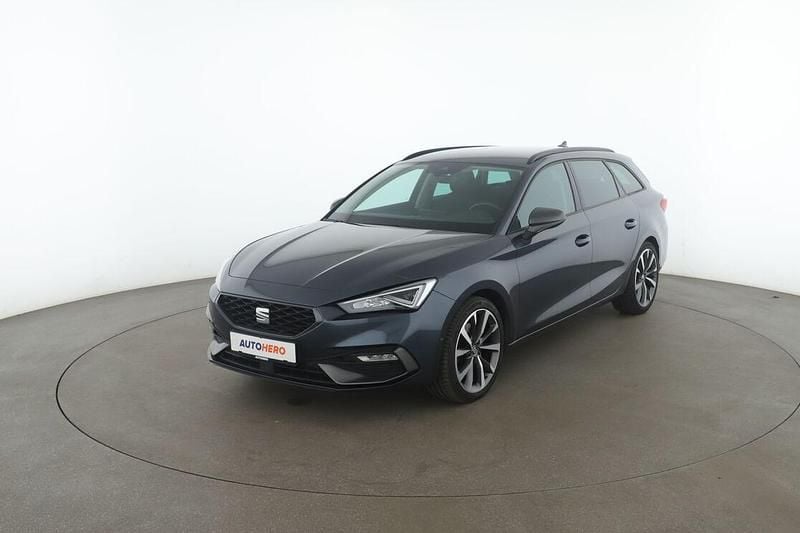 Grau Gebraucht 2021 Seat Leon FR Kombi | 21.840 € (Fairer Preis) - Bild 1/3