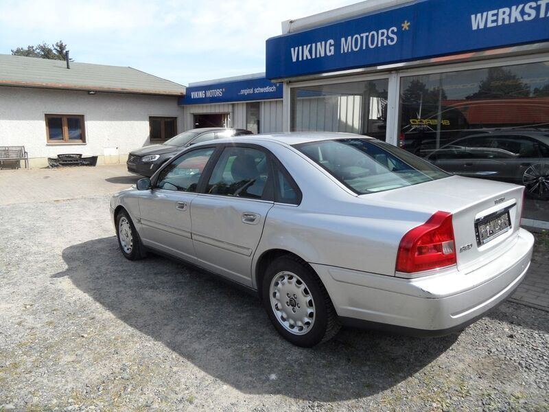 Gebraucht Volvo S80 140 PS (102 kW) 2003 Silber Limousine