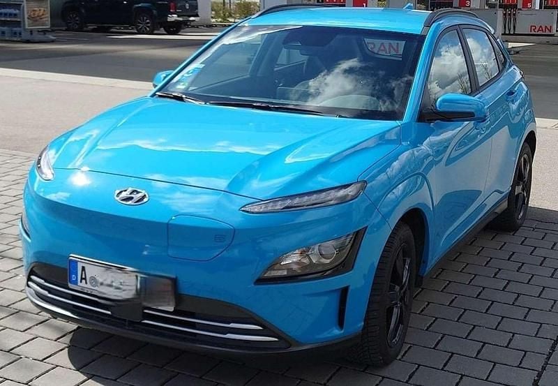 Blau Gebraucht 2022 Hyundai Kona Select SUV | 25.950 € (Fairer Preis) - Bild 1/2