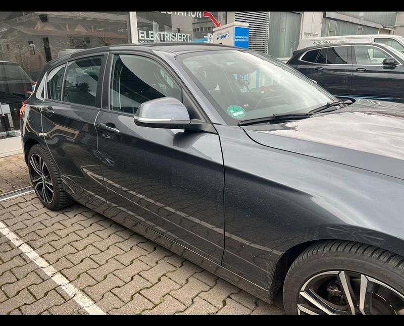 Gebraucht BMW 116 109 PS (80 kW) 2017 Grau Kleinwagen