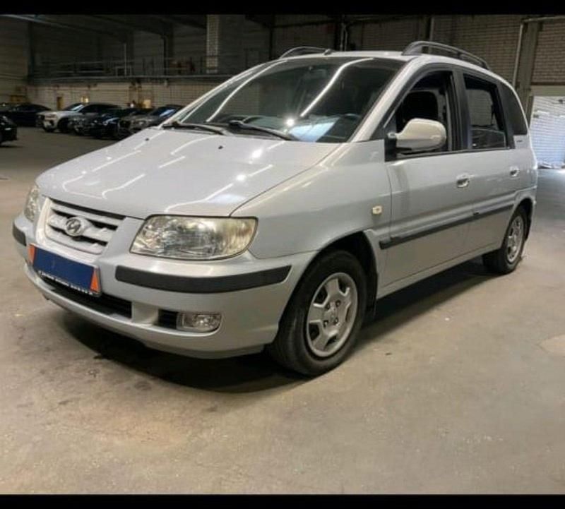 Silber Gebraucht 2003 Hyundai Matrix Van / Kleinbus | 3.490 € (Fairer Preis) - Bild 1/4