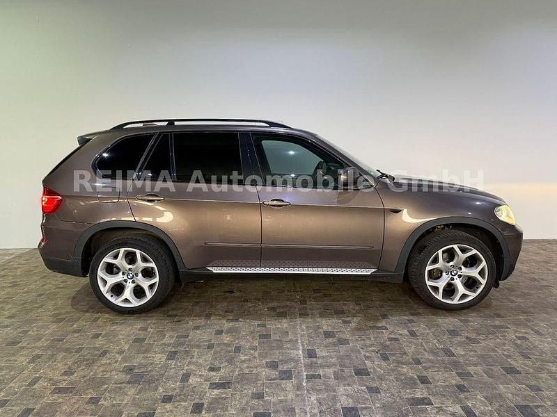 Braun Gebraucht 2011 BMW X5 M Sport SUV | 10.990 € (Superpreis) - Bild 1/4