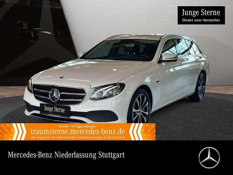 Weiß Gebraucht 2020 Mercedes E300 Avantgarde Limousine | 27.290 € (Guter Preis) - Bild 1/3