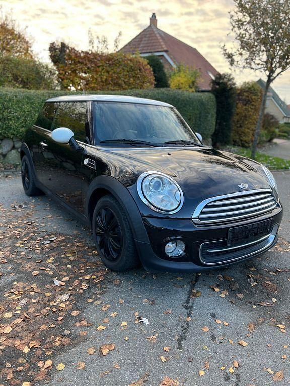 Schwarz Gebraucht 2011 Mini Cooper Kleinwagen | 4.500 € (Superpreis) - Bild 1/4
