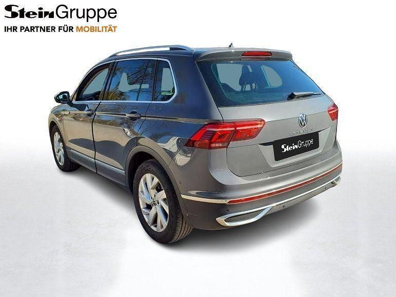 Gebraucht VW Tiguan Elegance 150 PS (110 kW) 2023 Grau SUV