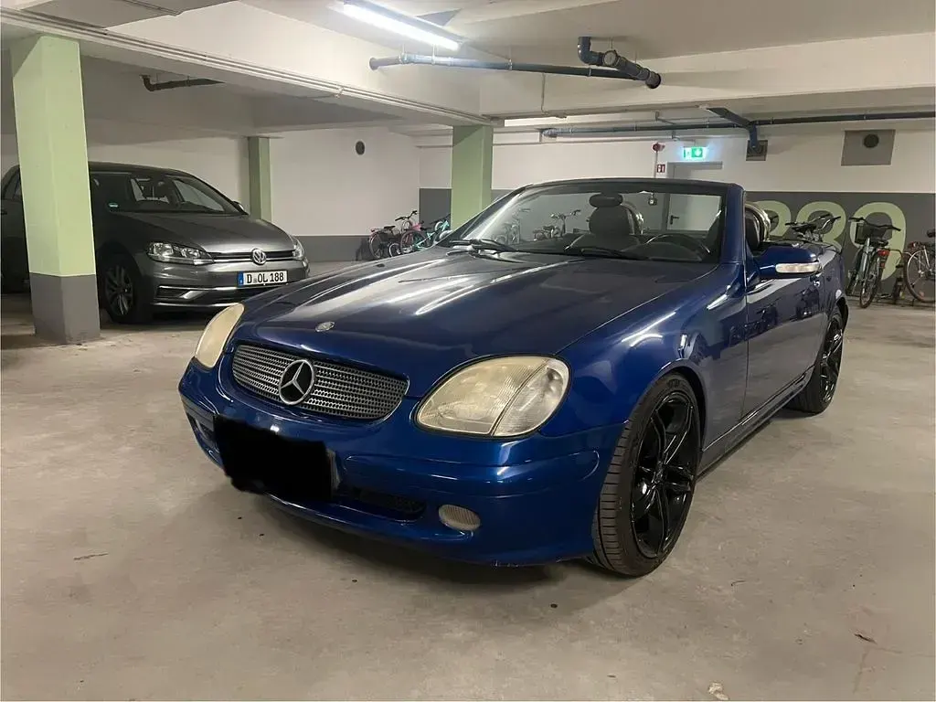 Gebraucht Mercedes SLK200 163 PS (119 kW) 2003 Blau Cabrio