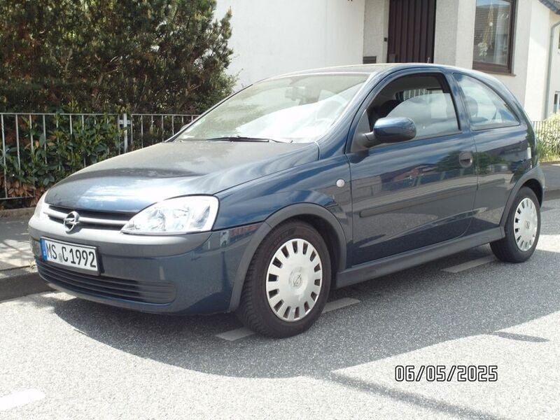 Blau Gebraucht 2002 Opel Corsa Limousine | 700 € (Guter Preis) - Bild 1/4