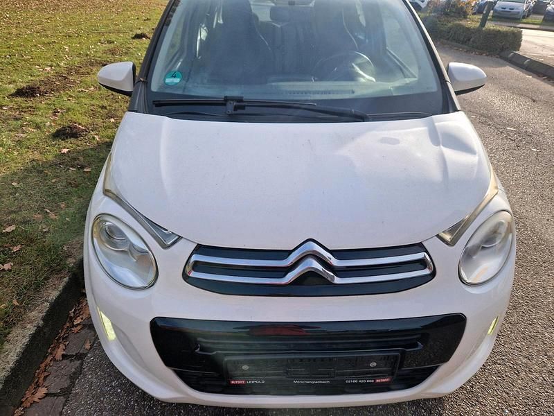 Weiß Gebraucht 2015 Citroën C1 Shine Kleinwagen | 4.900 € (Fairer Preis) - Bild 1/4